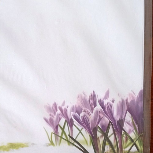 A4 letter paper set of 16 sheets new with purple crocus design