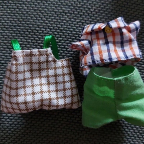 Sylvanian Families doll clothes like new