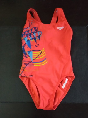 Children's swimsuit size 6 years like new