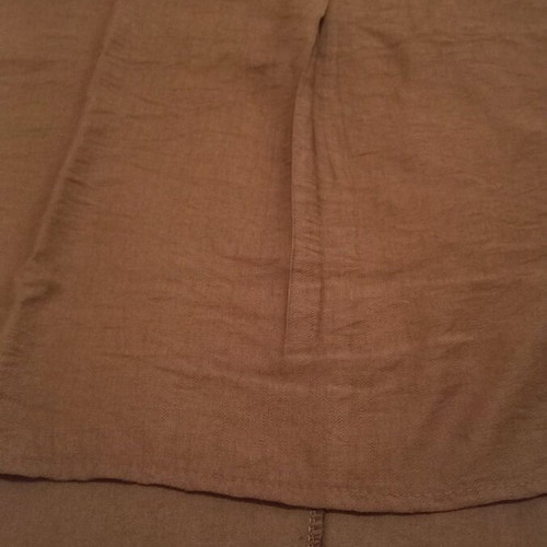 Women's blouse in olive color like new, size L