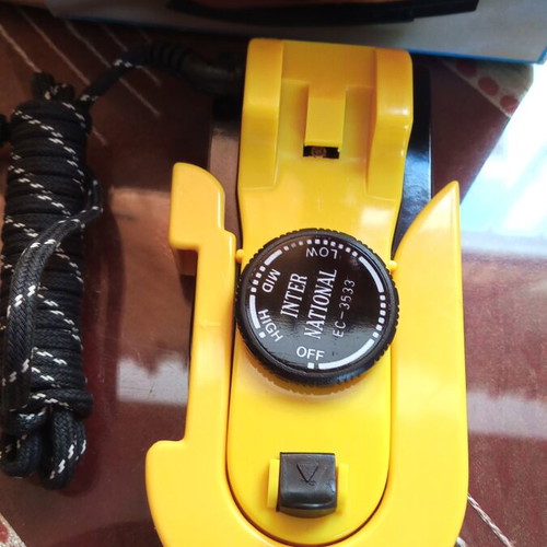Mini travel iron 1980s, new