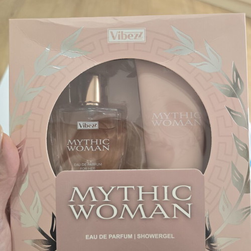 Vibezz Mythic Woman gift set, eau de parfum 50ml and shower gel 100ml