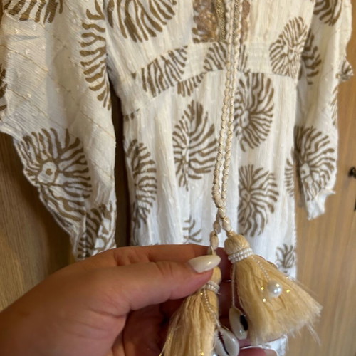 Desiree dress like new, size S, beige with inner lining