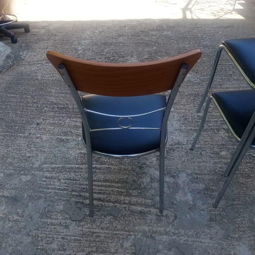 Dino dining chairs set of 3 used, metal frame and black leather