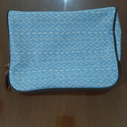 Estee Lauder toiletry bag brand new