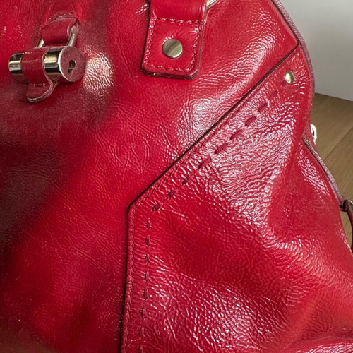 YSL - Yves Saint Laurent Muse red patent leather handbag used
