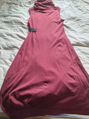 Naiba balloon midi dress red new