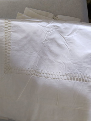 Set of 2 double handmade bed sheets and 2 handmade pillowcases with azur new