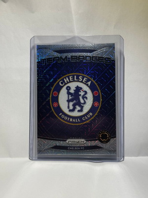 Картичка 2025 Prizm FIFA Club World Cup Chelsea #6 Team Badges нова