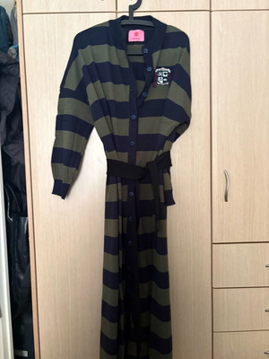Karavan dress like new, black and green, one size