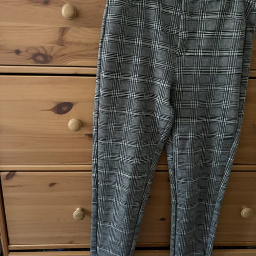 Stradivarius checked pants size 42 like new