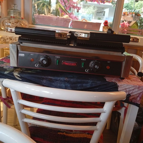 Marreti professional sandwich maker model 813