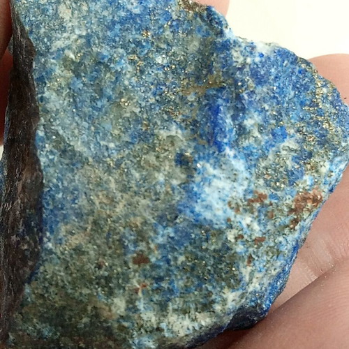 Lapis lazuli lapis lazuli semi-precious raw stone like new