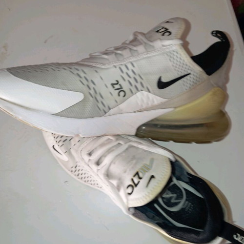 Nike Air Max 270 sneakers size 44.5 like new, white