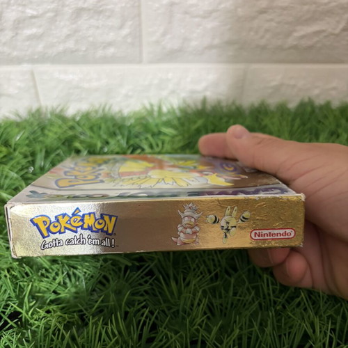 Pokémon Gold Game Boy Color used with box and manual
