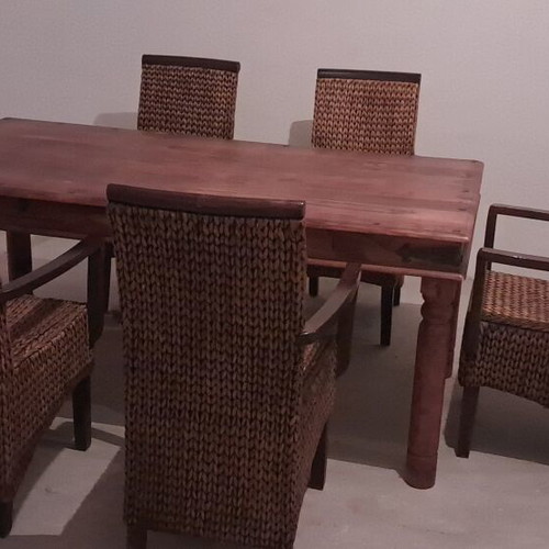 Ethnic dining set like new with large table and six chairs