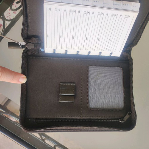 Bartuggi organiser new with zipper and card pockets