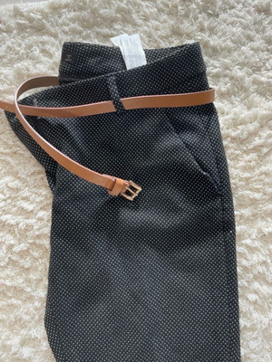 Zara pants like new, black and white, size S