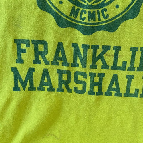 Franklin & Marshall T-shirt large used, yellow