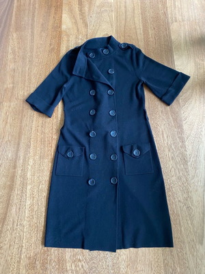 Women's black knitted dress with buttons and belt used, size S