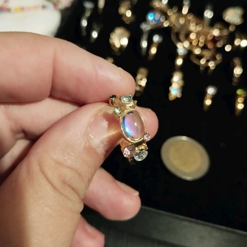 Ring me I ring with glass stones, steel, adjustable, gold color