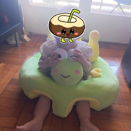 Baby plush support armchair frog design like new