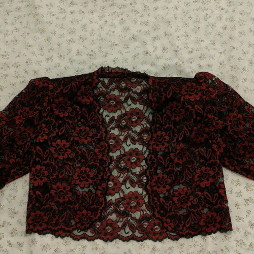 Lace bolero like new, red and black