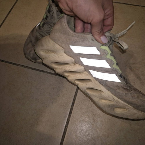 Adidas Switch athletic shoes used, grey-green with reflective details, size 41