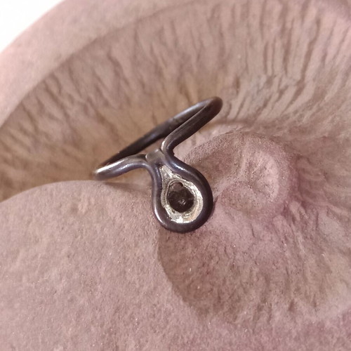 Silver ring oxidized with diamond peel paste size 54 like new