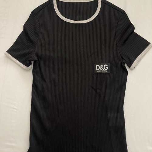 Dolce & Gabbana black T-shirt like new with white details