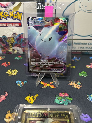 Pokemon card Togekiss VMAX holographic vivid new