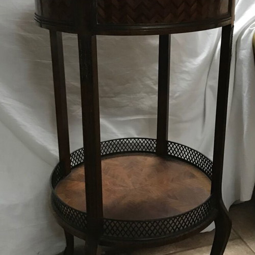 Set of 2 Louis XVI style tables used, antiques