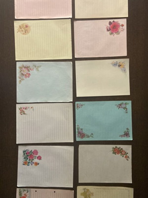 Vintage set of 12 floral letter papers
