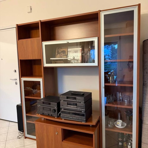 Neoset living room unit used, sturdy construction