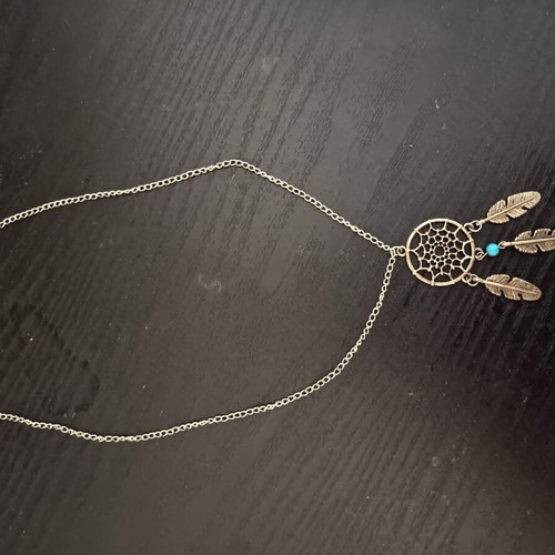 Dreamcatcher necklace in boho style like new, silver with feathers