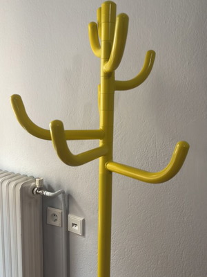 Metal yellow coat rack Ikea like new