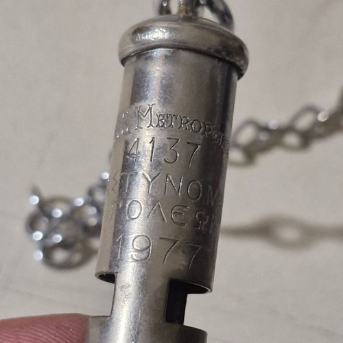 Police Whistle 1977 like new, metal