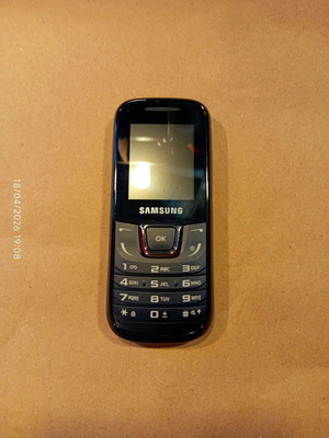 Samsung GT-E1280 used basic phone with English menu