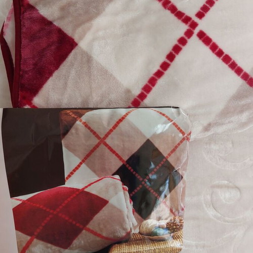Velveteen blanket 1.60x2.20 new, available in 2 colors