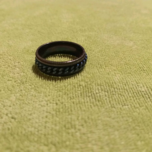 Men's modern ring used, steel with blue chain detail