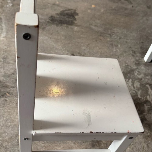 IKEA KRITTER children's set table and 2 chairs used