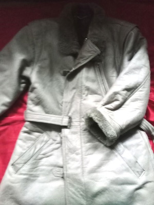 Women's coat like new, size L