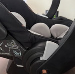 Παιδικό κάθισμα αυτοκινήτου Stokke iZi Go by BeSafe σαν καινούργιο