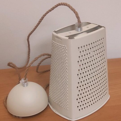 Modern hanging single-light pendant lamp