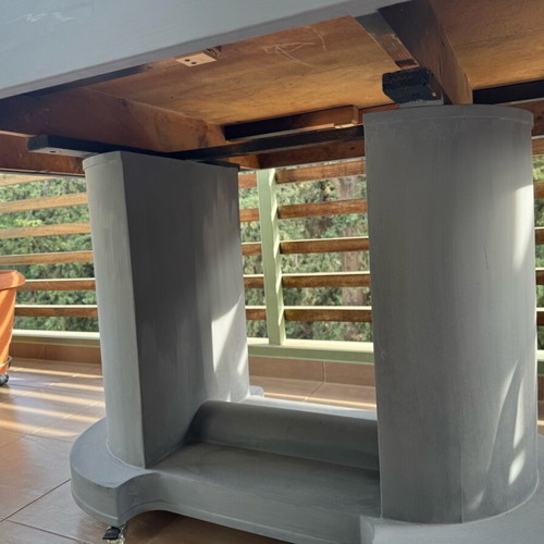 Table like new, 150x100x86 cm