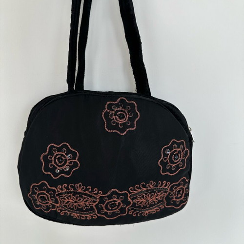 Velvet shoulder bag new, black with embroidery and zipper