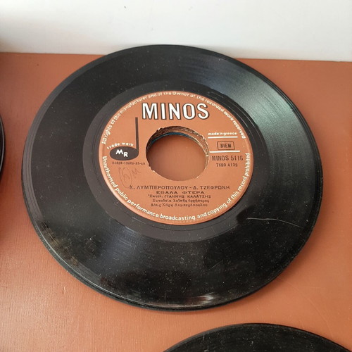 45 RPM vinyl records used, pack of 39