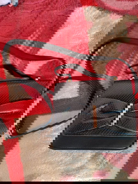 Accessorize βραδινό τσαντακι με φιόγκο