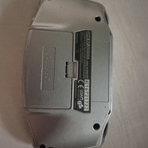 Nintendo GameBoy Advance silver console