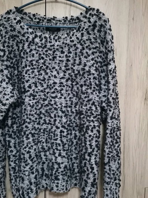 Πλεκτό πουλόβερ γκρι μαύρο με λεπτή κλωστή ασημένια σαν καινούργιο, Νο large